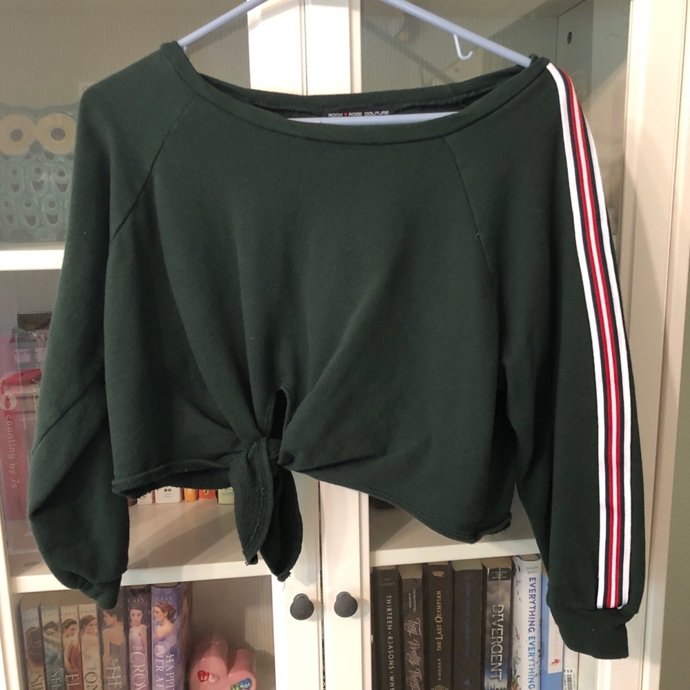 dark green cropped sweatshirt